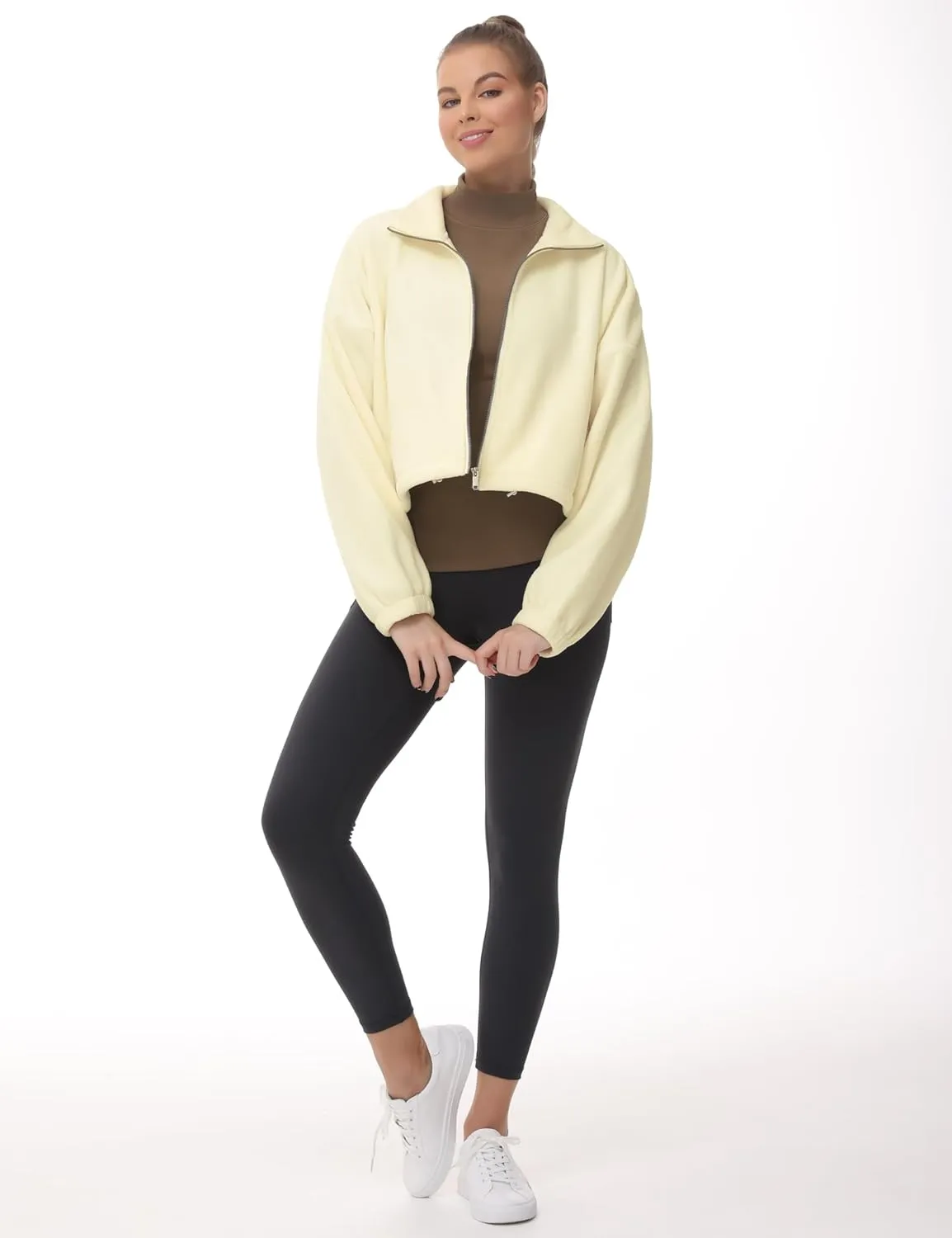 THE GYM PEOPLE Women's Mock Turtleneck Long Sleeve Shirts Fleece Thermal Underwear Pullover Tops with Thumb Hole